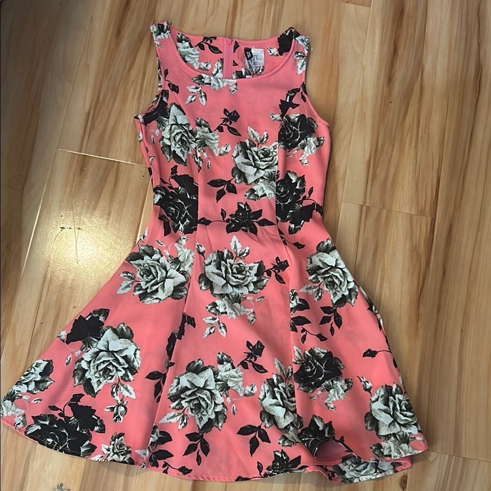 Divided Pink and White Halter A-Line Midi Dress